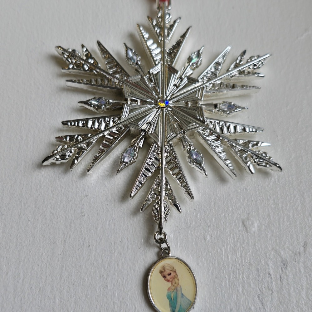 Lenox Frozen Elsa's Snowflake Ornament Disney Showcase Collection Christmas